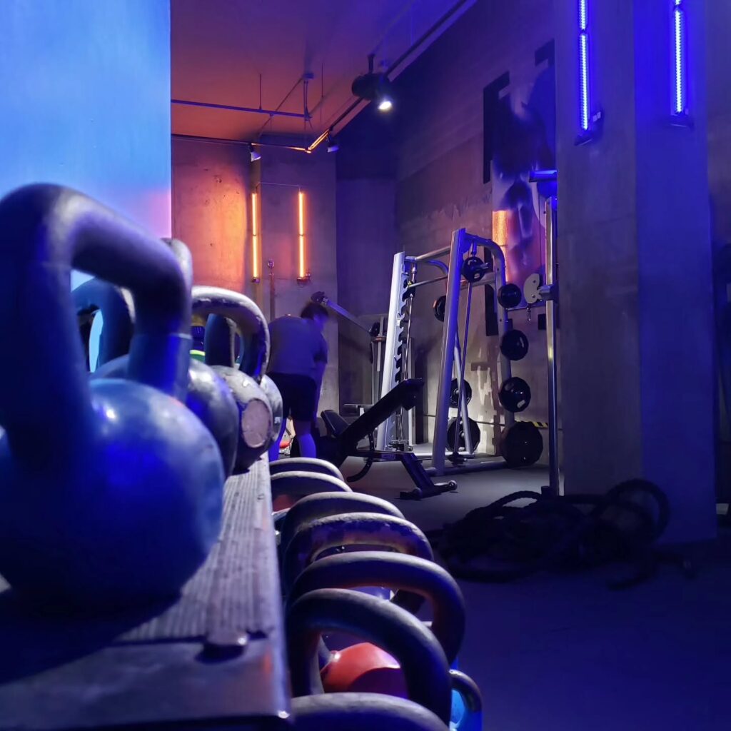 Unbelievable crazy offer at this awesome gym for new members only till February 28th!
- 1 Year Membership for only $299!
- 13th Month FREE!
- 1 Month Semi-private Personal Training FREE!
- 1 Month Unlimited Tanning FREE!
Link in bio. Don't miss out! Best deal ever!
#nycgym ##summerbody #nycindoortanning #nycpersonaltraining #midcitygym