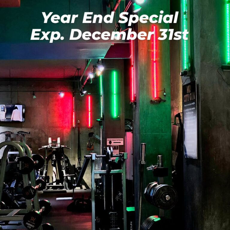 Buy a 6 month membership for only $299 and get:
* 3 More FREE Months (9 months total)
* 1 Month FREE Unlimited Tanning! 
* 2 Weeks FREE Personal Training! (2x/wk)
 Expires December 31st.
Link in bio.
.
.
#midcitygym #nycgym