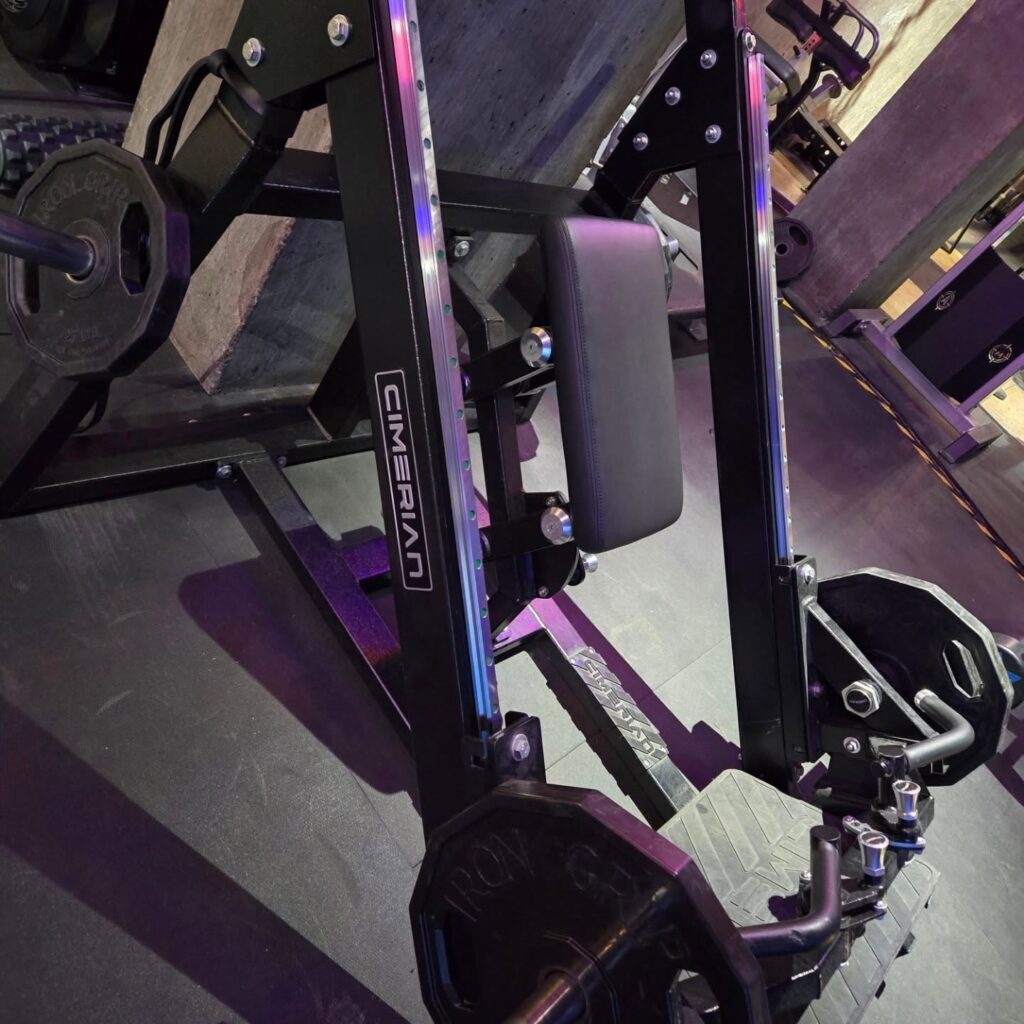#legendary #independenttrainingspot #independenttraininggym #midcitygym