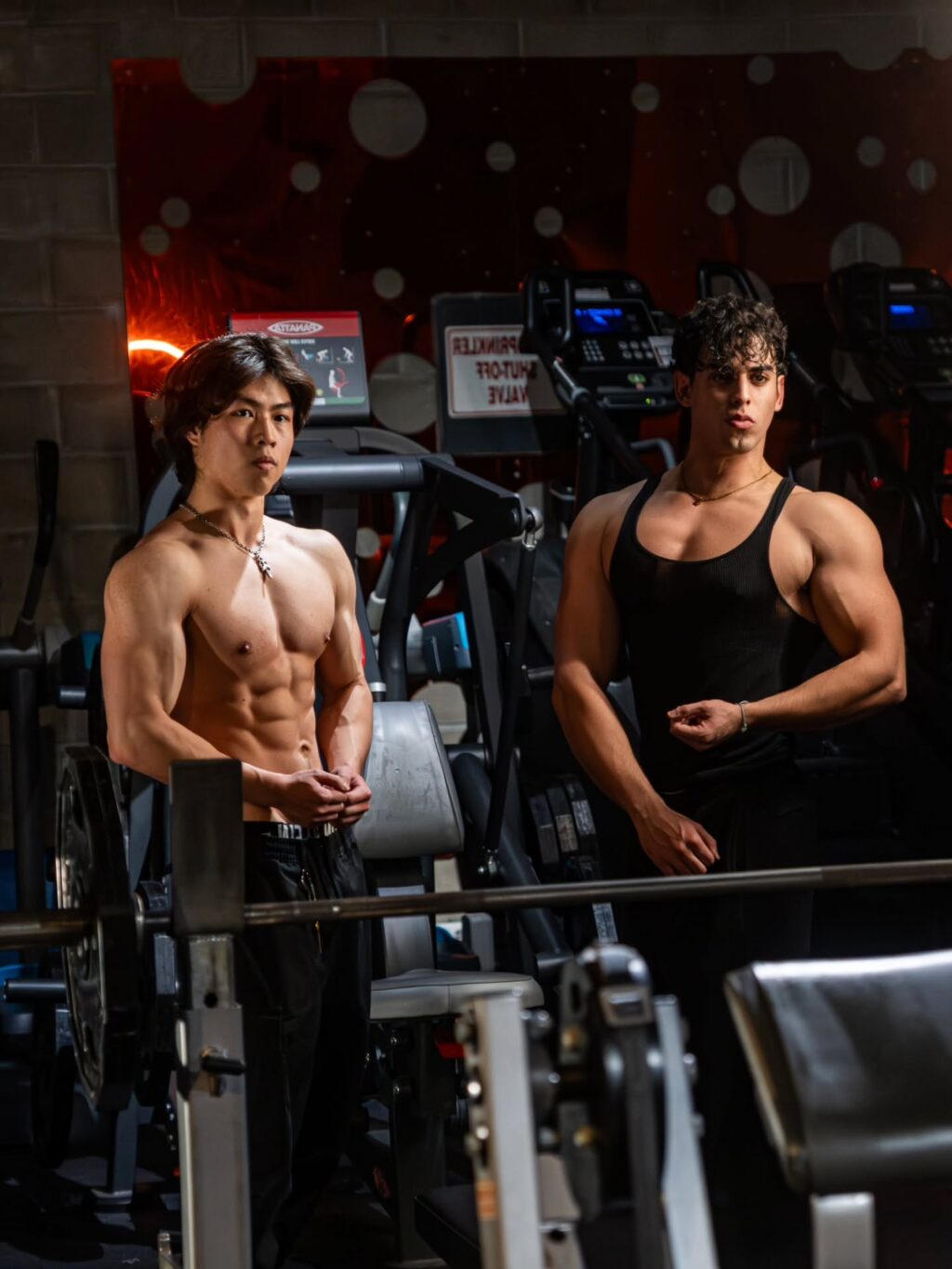 Some more scenes from Mid City Gym muscle-media day!#midcitygym #nycgym #muscle #bodybuilding #gym