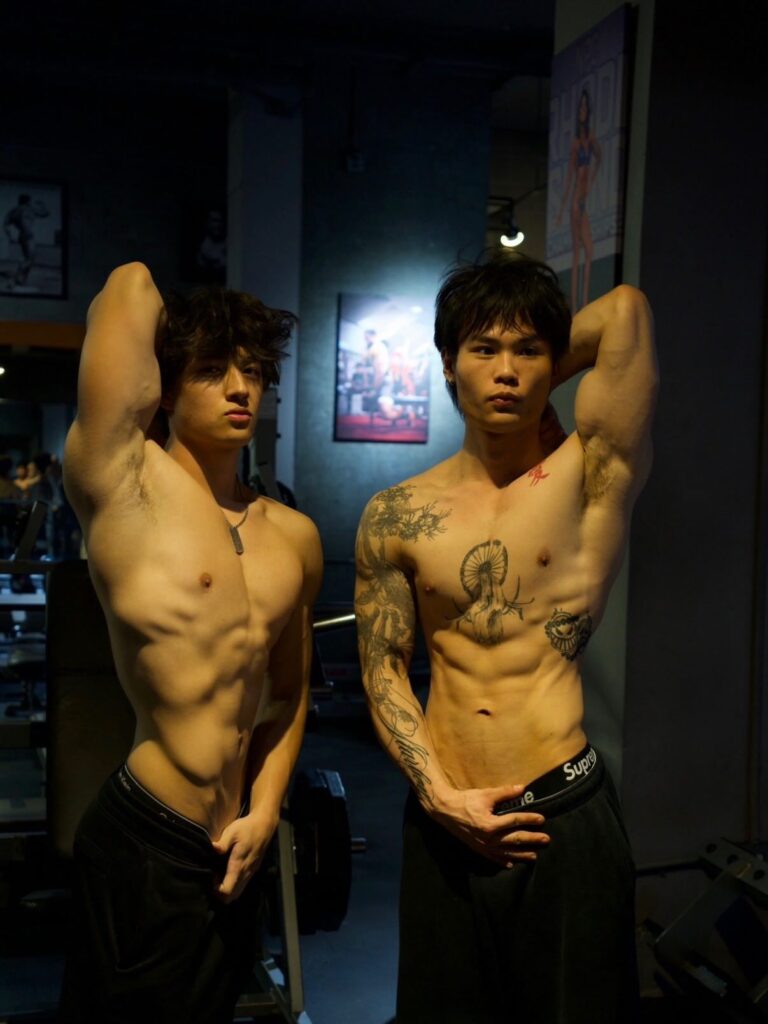 Getting shredded for the summer is actually quite easy…all you have to do is join MidCity gym.
#summerbody #midcity #nycgym #shredded