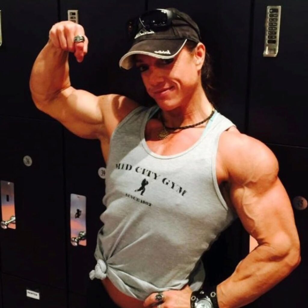 Blast from the past! Whoever this is, please come forward.
.
.
#independenttrainingspot #independenttraininggym #independenttrainer #nycpersonaltrainer #nycfitnesscoach