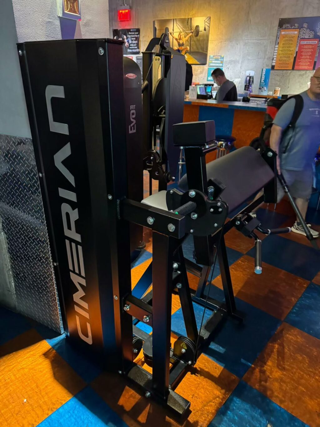 Just In!
Cimerian Scott Curl.
.
.
#bicepworkout #armworkout #sunsoutgunsout #scottcurl #midcitygym