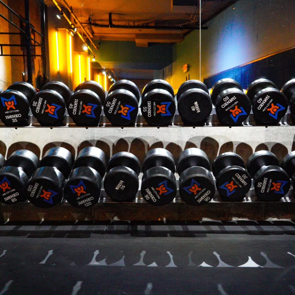 Half Price 1st month or pay-on-full and save!
Only $399/Year includes free personal training and tanning! Last week, expires 2/28/26. Link in bio.
We welcome independent trainers!
.
.
#nycpersonaltraining #independenttrainingspot #midcitygym